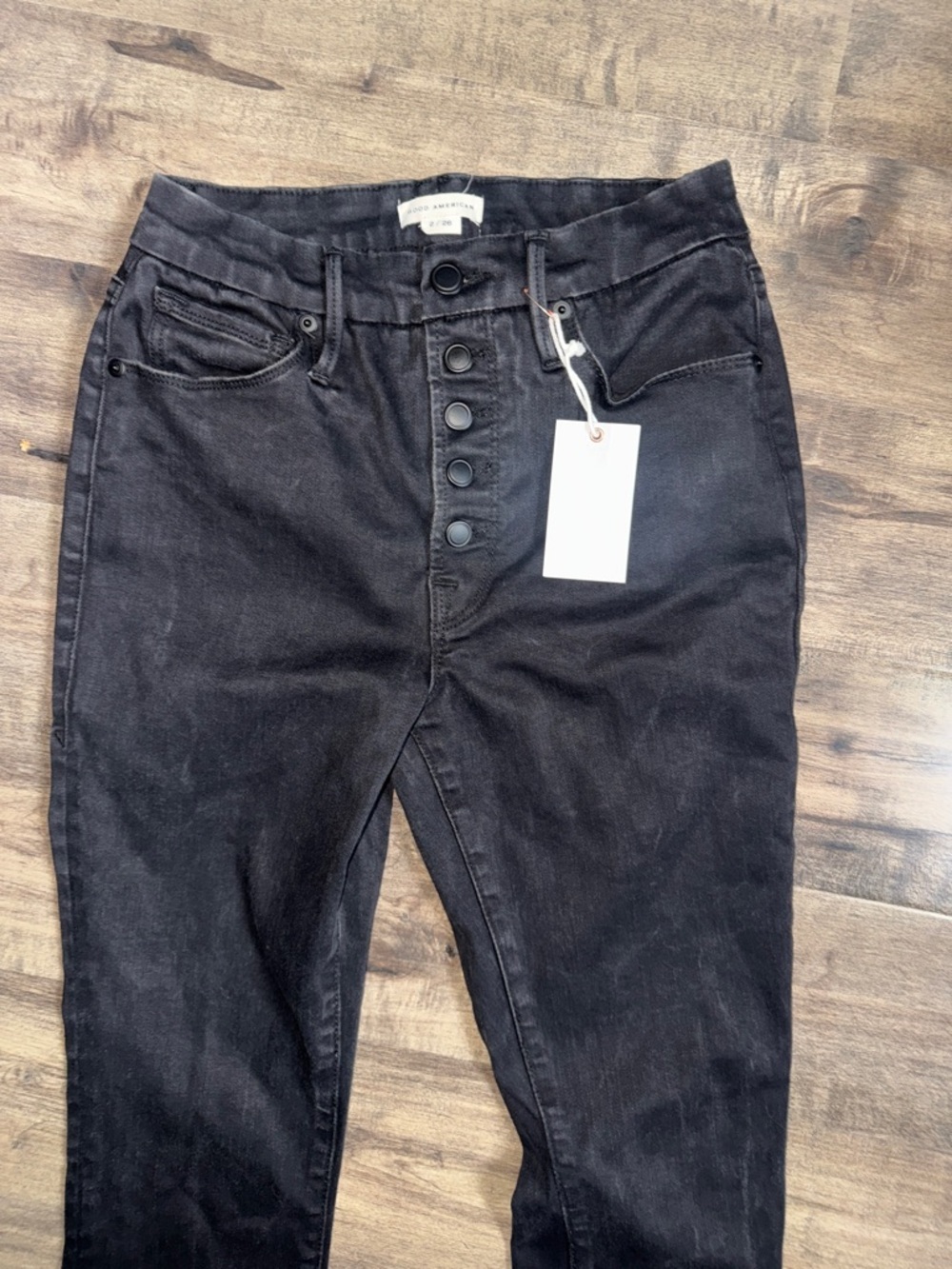 Good American Compression Skinny Jeans Black Sz 2/26 NWT Sold Out Khloe K - Picture 2 of 10